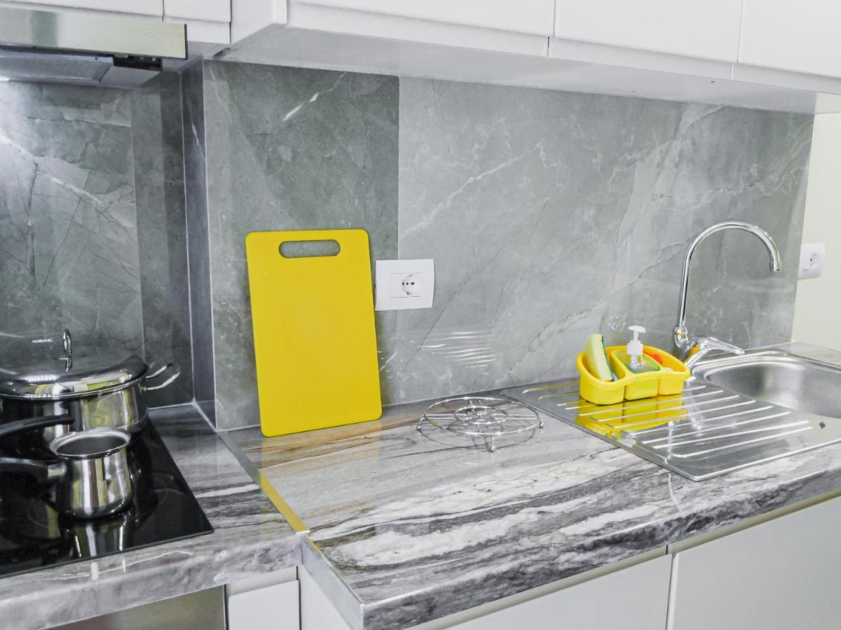 Apartment Te Kalua 2 Sarandë エクステリア 写真