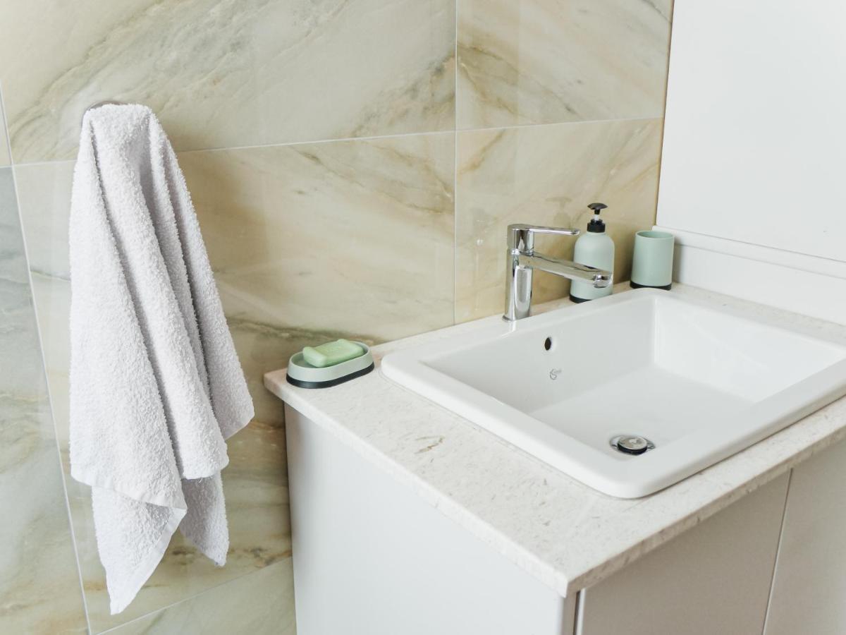 Apartment Te Kalua 2 Sarandë エクステリア 写真