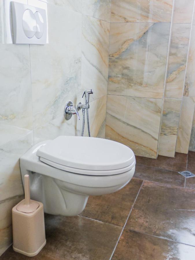 Apartment Te Kalua 2 Sarandë エクステリア 写真